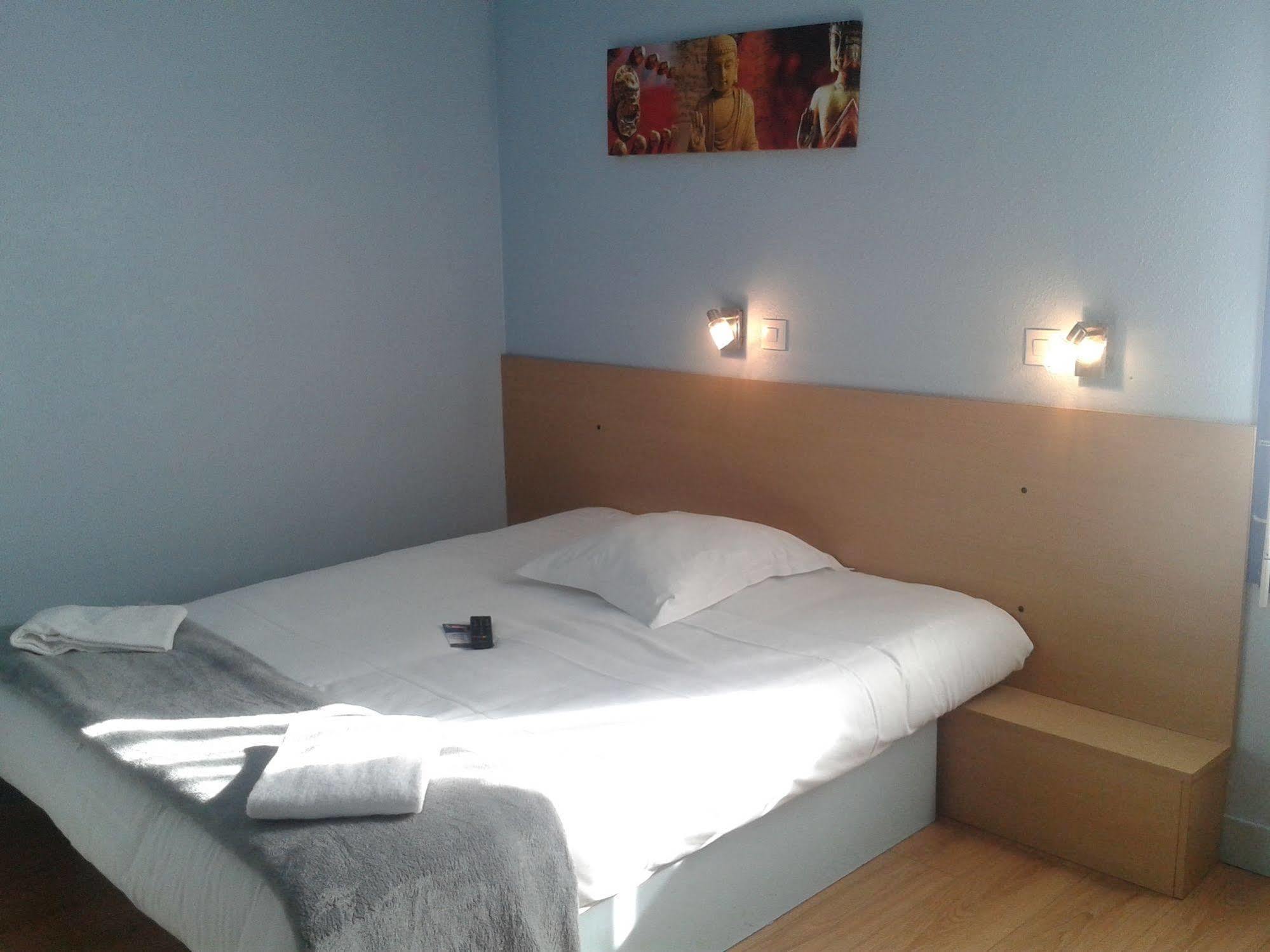 Fasthotel Caen Memorial Ngoại thất bức ảnh
